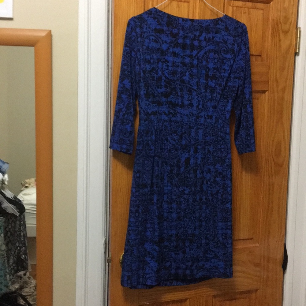A blue and black fitted dress